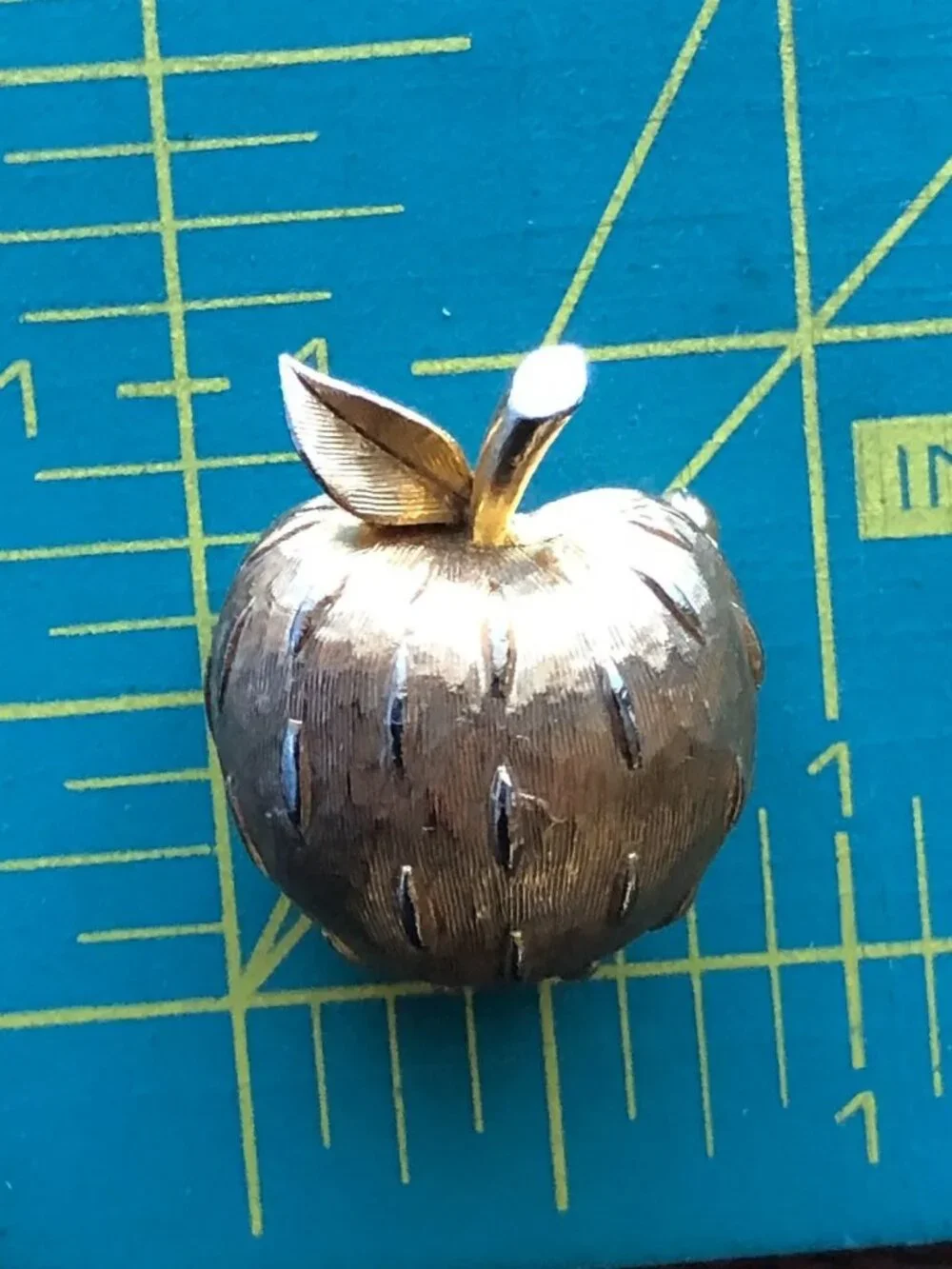 Napier Signed Apple Brooch Scatter Tie Pin - Designer Eugene Bertolli Book Piec